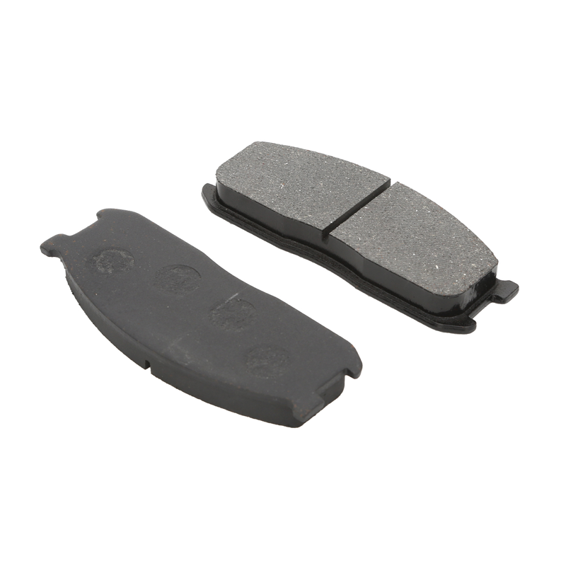 Pastilla de freno semimetálica de disco de repuesto para coche de alta calidad para Mazda E200 D3047/A133WK